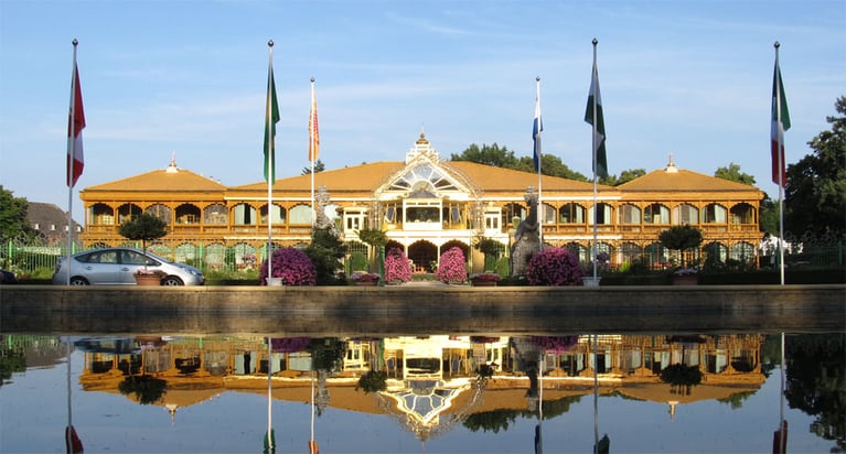 How do you clean the largest wooden structure in Europe?