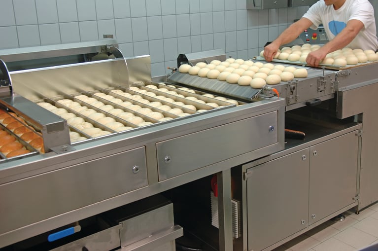 Foodservice plant increases productivity by 80% with dry ice