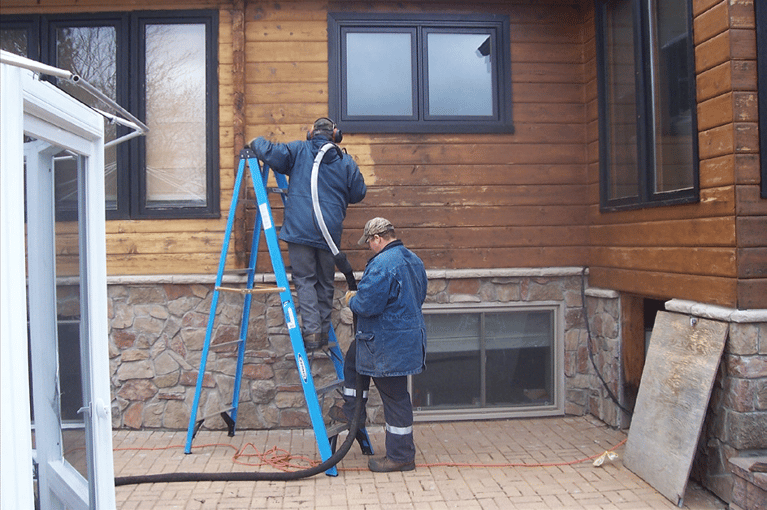How a log home was restored with dry ice