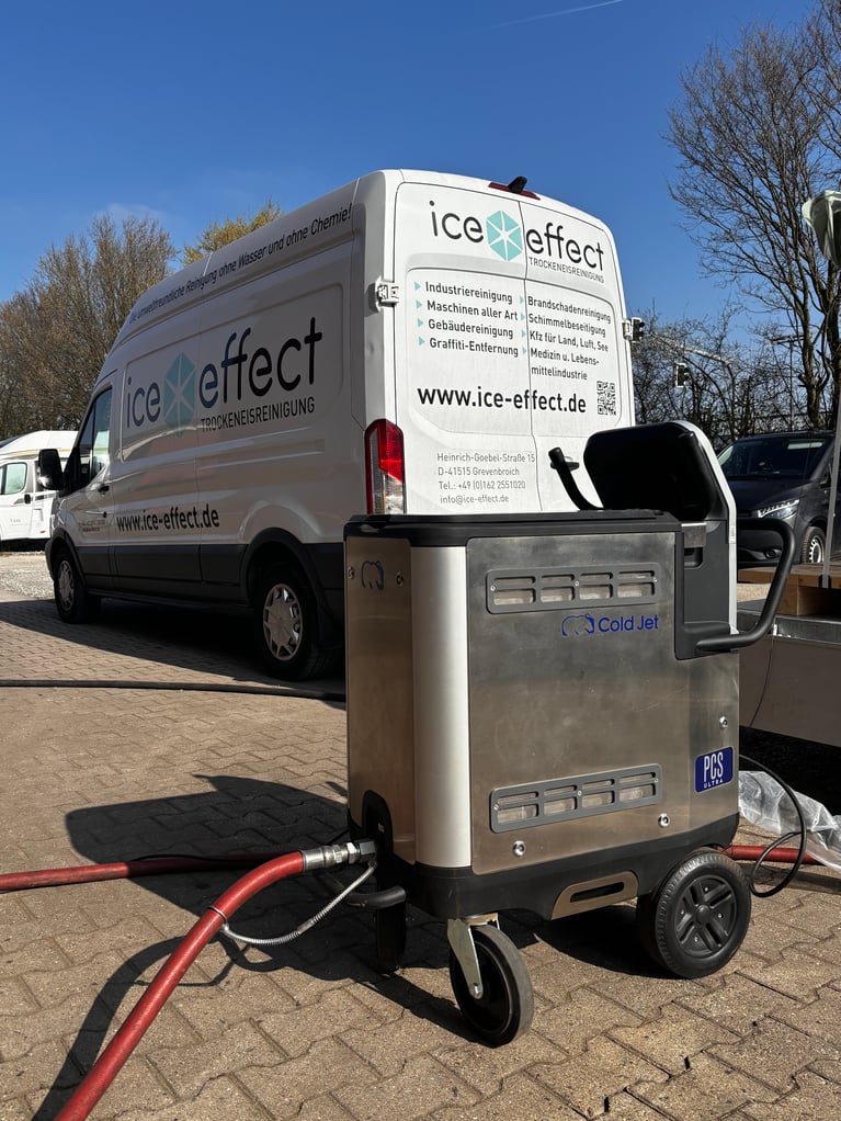 Schonende und gründliche Industriereinigung: Dienstleister Ice-Effect setzt auf Cold Jet